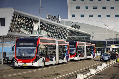 bus station eindhoven naar airport eindhoven hermes bus 400|openbaar vervoer eindhoven airport.